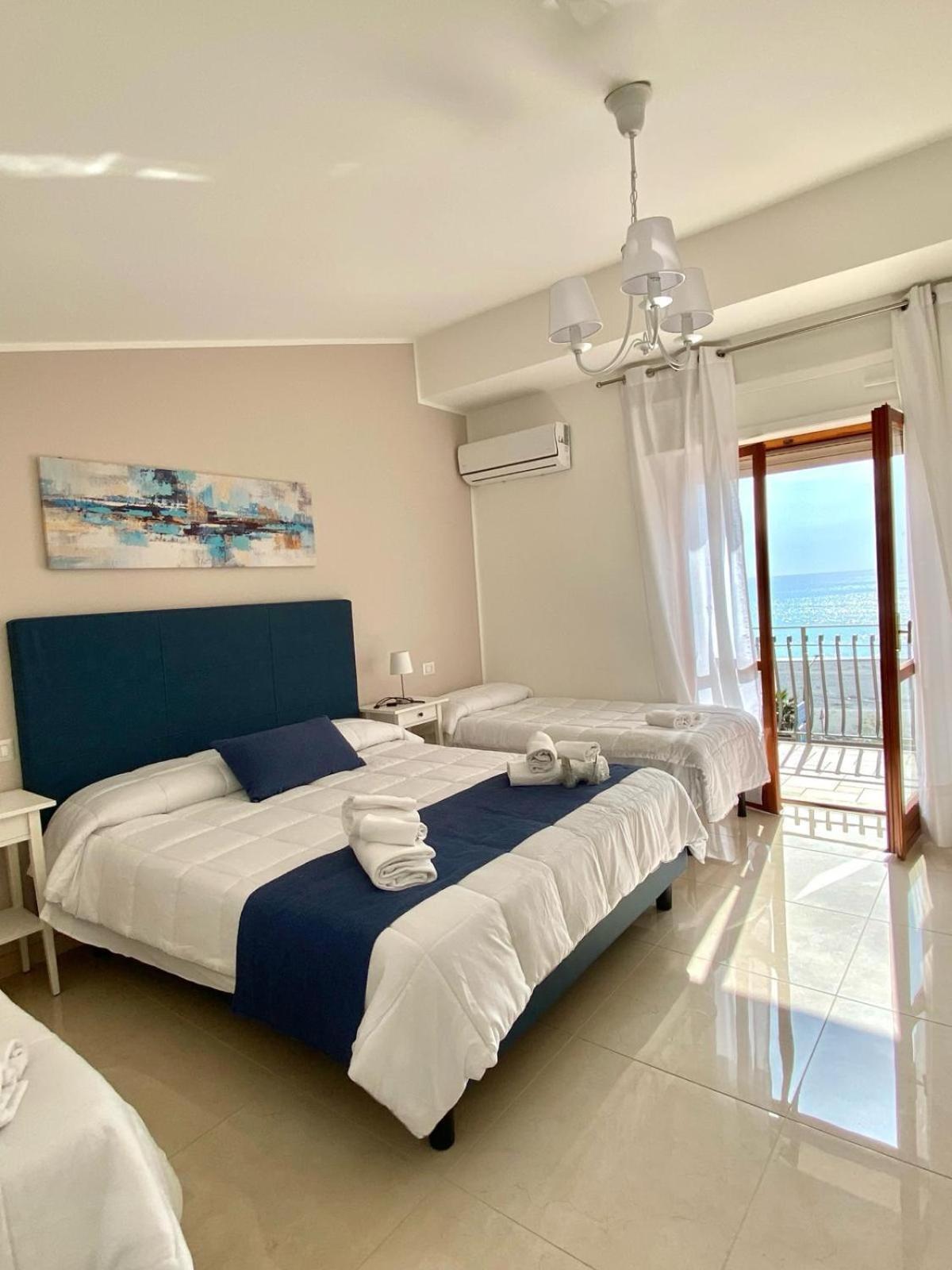 Vista Al Tramonto B&B Falerna Εξωτερικό φωτογραφία